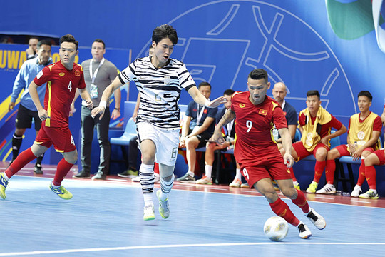Đội tuyển futsal Việt Nam thắng đậm Hàn Quốc trong trận ra quân