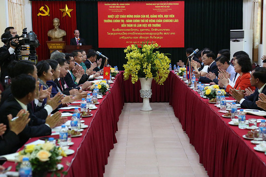 Trường Đào tạo cán bộ Lê Hồng Phong trao đổi hợp tác với Trường Chính trị - Hành chính Thủ đô Viêng Chăn