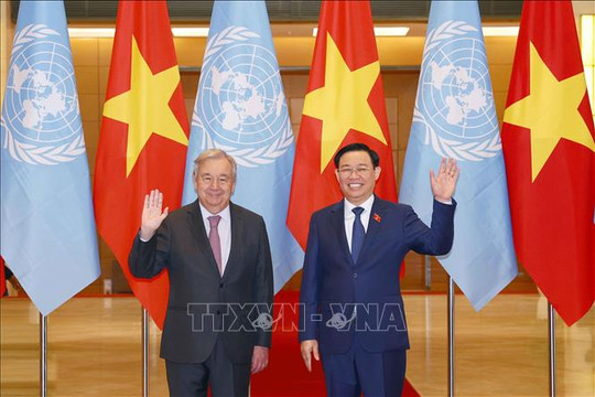 Chủ tịch Quốc hội Vương Đình Huệ hội kiến Tổng Thư ký Liên hợp quốc António Guterres