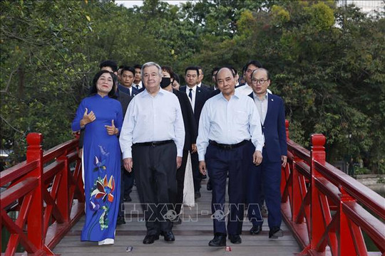 Tổng Thư ký Liên hợp quốc thăm các địa danh văn hóa, lịch sử biểu tượng của Hà Nội