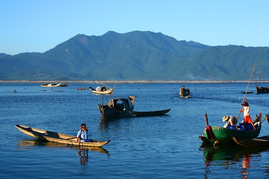 Khám phá đầm Cầu Hai