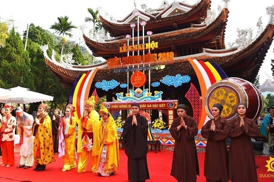 Các lễ hội ở Hà Nội tiêu biểu và lâu đời nhất