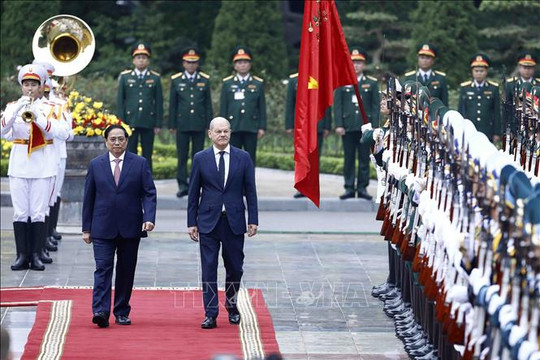 Lễ đón Thủ tướng Cộng hòa Liên bang Đức thăm chính thức Việt Nam