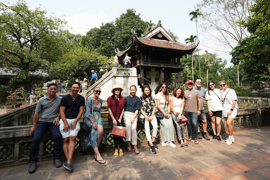 Đoàn famtrip Australia khảo sát du lịch Hà Nội