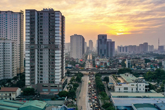 Xây nhà cao tầng trên trục đường Lê Văn Lương đã tuân thủ đúng quy hoạch