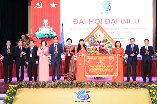 Đồng chí Nguyễn Lan Hương tiếp tục được bầu là Chủ tịch Liên hiệp các tổ chức hữu nghị TP Hà Nội