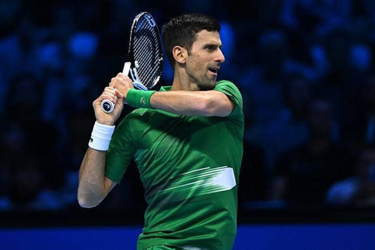 Novak Djokovic vào bán kết ATP Finals 2022