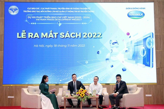 Dự án phát triển báo chí Việt Nam ra mắt hai cuốn sách năm 2022