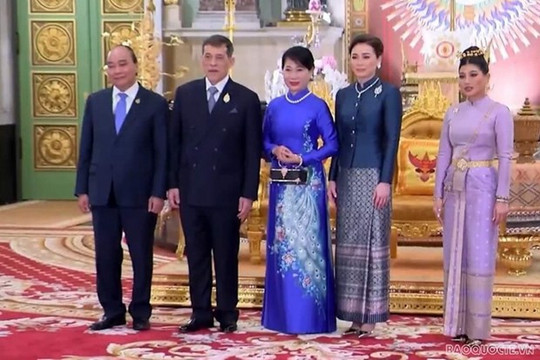 Chủ tịch nước và phu nhân hội kiến Nhà vua và Hoàng hậu Thái Lan
