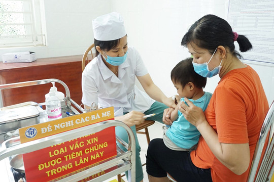Cấp bổ sung gần 240.000 liều vắc xin sởi và DPT cho 28 tỉnh, thành phố
