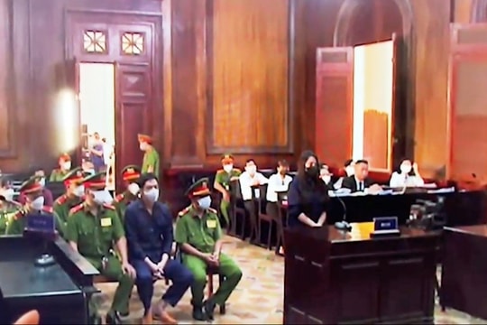 Vụ bé gái 8 tuổi tử vong do bạo hành: Đề nghị mức án tử hình đối với "dì ghẻ"