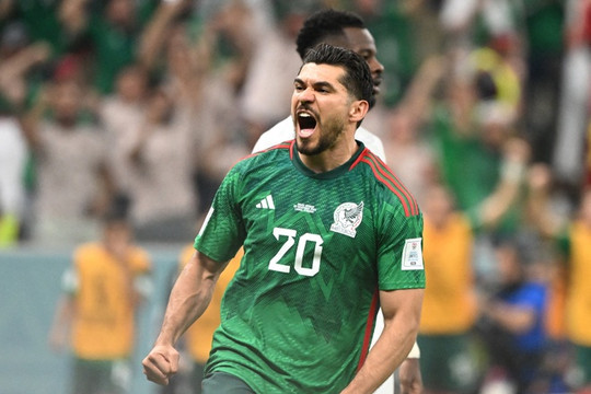 Cầu thủ Mexico bật khóc sau khi bị loại khỏi World Cup