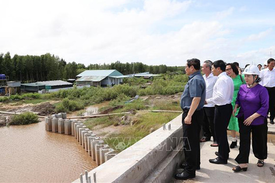 Thủ tướng Phạm Minh Chính khảo sát các dự án hạ tầng quan trọng tại Bạc Liêu