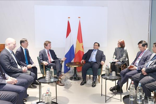 Thủ tướng Phạm Minh Chính đối thoại với các doanh nghiệp hàng đầu Hà Lan