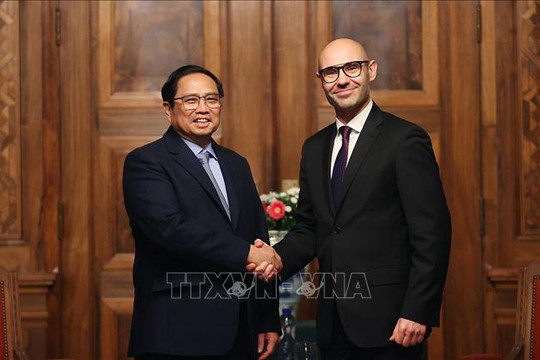 Thủ tướng Chính phủ Phạm Minh Chính gặp Tổng Thư ký Tòa Trọng tài thường trực