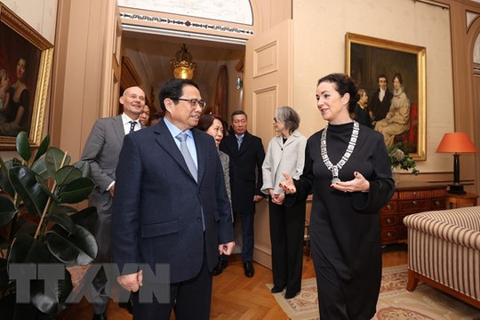 Thủ tướng Phạm Minh Chính gặp Thị trưởng thành phố Amsterdam, Hà Lan