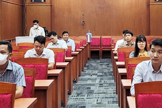 Thành phố Hồ Chí Minh: 8 ứng viên thi tuyển 1 chức danh phó phòng