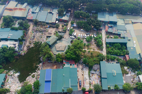 Kiểm tra làm rõ việc lấn chiếm xây dựng tại khu Đầm Bông (quận Hoàng Mai)