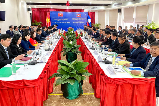 Cuộc họp thường niên lần thứ  XXXII giữa hai Đoàn đại biểu biên giới Việt Nam - Lào