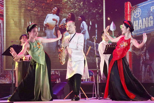 Nhà hát Ca múa nhạc Thăng Long đoạt giải Vàng Liên hoan Âm nhạc ASEAN