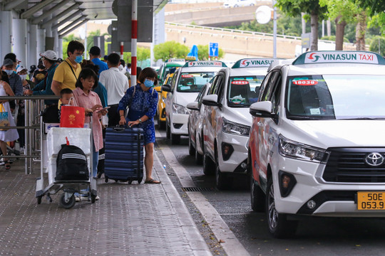 Giải quyết tắc nghẽn tại sân bay quốc tế Tân Sơn Nhất