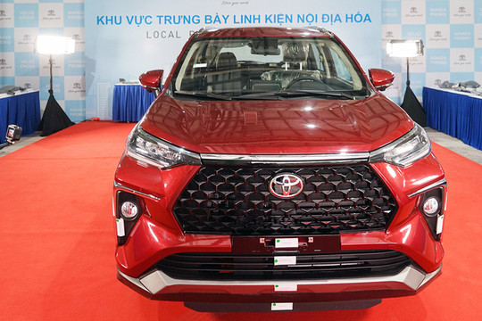 Toyota Avanza Premio và Veloz Cross ''Made in Vietnam'' chính thức xuất xưởng