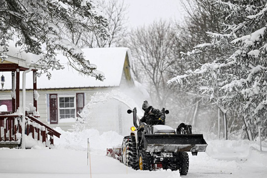 Mỹ hứng chịu bão tuyết: Nguy cơ trầm trọng thêm khủng hoảng năng lượng