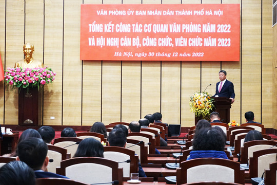 Đẩy mạnh ứng dụng công nghệ thông tin trong giải quyết công việc của UBND thành phố Hà Nội