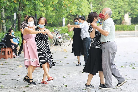 Bảo vệ, chăm sóc người cao tuổi là nghĩa vụ, niềm vui, hạnh phúc