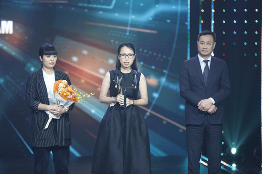 ''Khúc tráng ca hòa bình'' giành giải Chương trình của năm của VTV Awards 2022