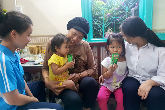 27 tỉnh, thành phố thí điểm chương trình ''Dinh dưỡng cho trẻ em nghèo, khuyết tật''
