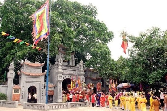 Du khách háo hức đặt tour du xuân 2023 từ sớm