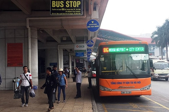 Đề nghị bổ sung xe buýt, taxi phục vụ đêm dịp cao điểm Tết Nguyên đán 2023