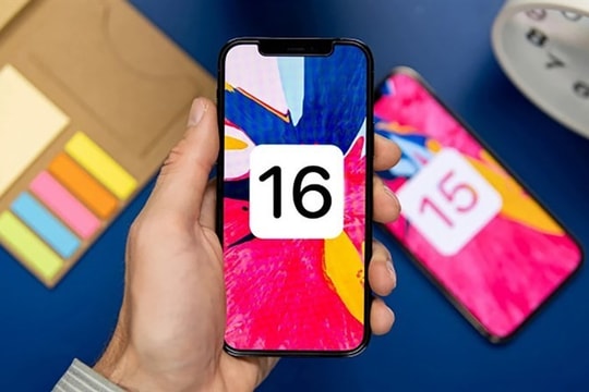 Làm sao quản lý danh bạ bị trùng trên iOS 16?