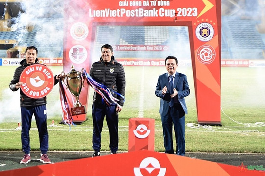 CLB Hà Nội vô địch Giải Bóng đá Tứ Hùng LienVietPostBank Cup 2023