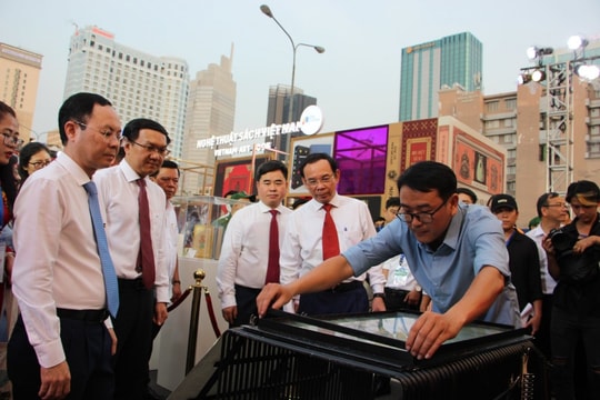 Nhiều nét mới thu hút tại Lễ hội Đường sách Tết Quý Mão 2023