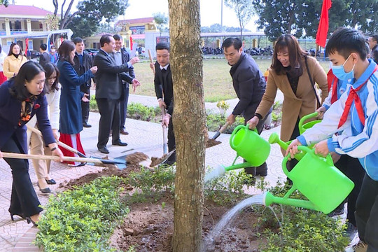 Huyện Phúc Thọ phát động Tết trồng cây Xuân Quý Mão 2023