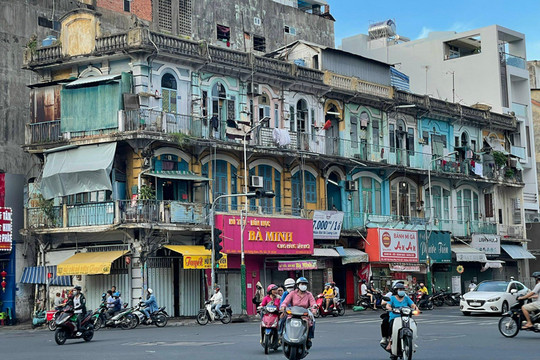Thành phố Hồ Chí Minh: Gỡ vướng trong cải tạo chung cư cũ