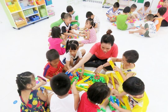 Tỷ lệ trẻ mầm non ở Hà Nội ra lớp tăng