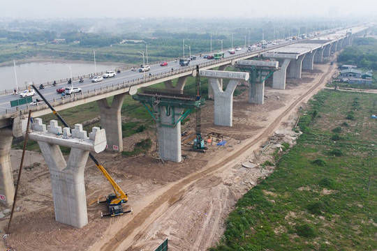 Tập trung triển khai các dự án phát triển kết cấu hạ tầng giao thông