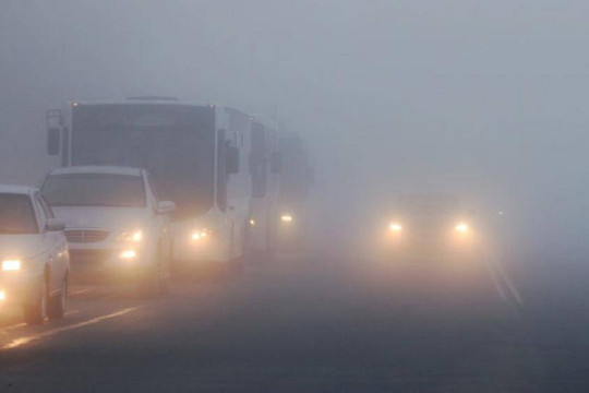 Những điều lái xe cần biết khi tham gia giao thông trong thời tiết sương mù