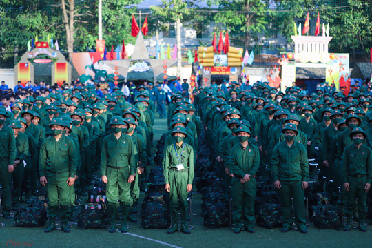 Thành phố Hồ Chí Minh: Sôi nổi ngày hội giao quân