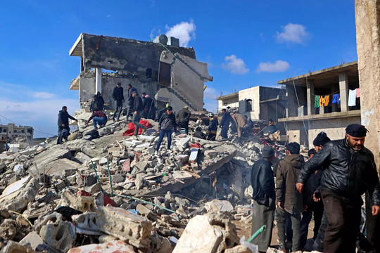 Số người thiệt mạng do động đất tại Thổ Nhĩ Kỳ và Syria lên tới hơn 12.000 người