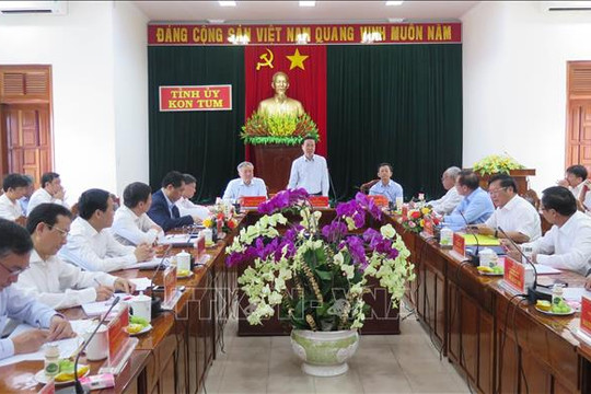 Thường trực Ban Bí thư Võ Văn Thưởng làm việc với Ban Thường vụ Tỉnh ủy Kon Tum