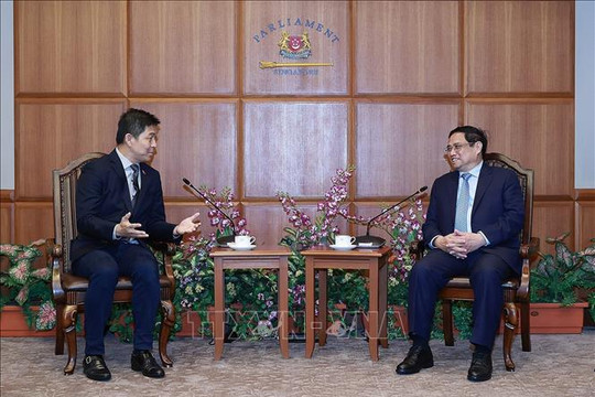 Thủ tướng Phạm Minh Chính hội kiến với Chủ tịch Quốc hội Singapore Tan Chuan-Jin
