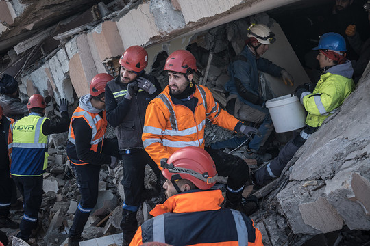 Đã ghi nhận hơn 21.000 nạn nhân thiệt mạng do động đất tại Thổ Nhĩ Kỳ và Syria