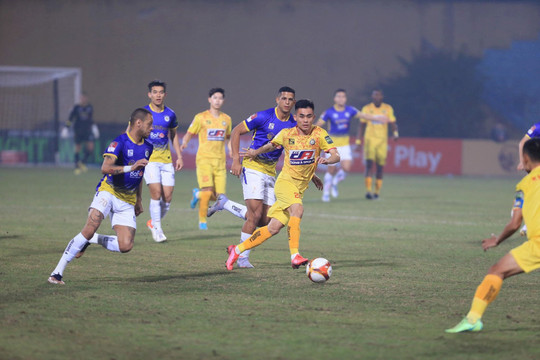 Hà Nội FC chia điểm cùng Đông Á Thanh Hoá trên sân nhà