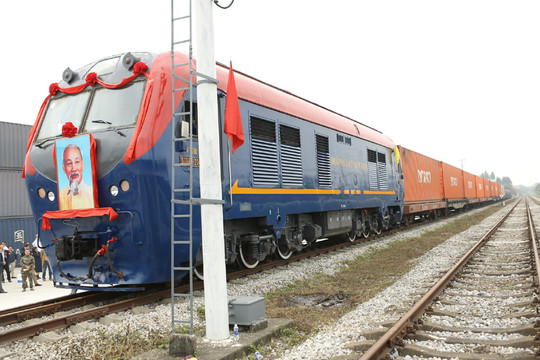 Khai trương hoạt động liên vận quốc tế bằng đường sắt tại ga Kép