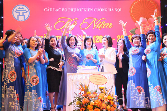 Câu lạc bộ Phụ nữ kiên cường Hà Nội kỷ niệm 4 năm thành lập