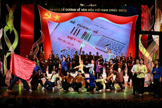 Lễ kỷ niệm 80 năm Đề cương về văn hóa Việt Nam: Tự hào, rạng ngời nền văn hóa Việt Nam